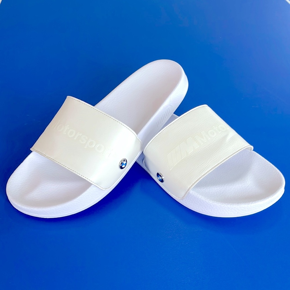 BMW Motorsport puma sandals white immaculate condition.  Men size 10.5-11